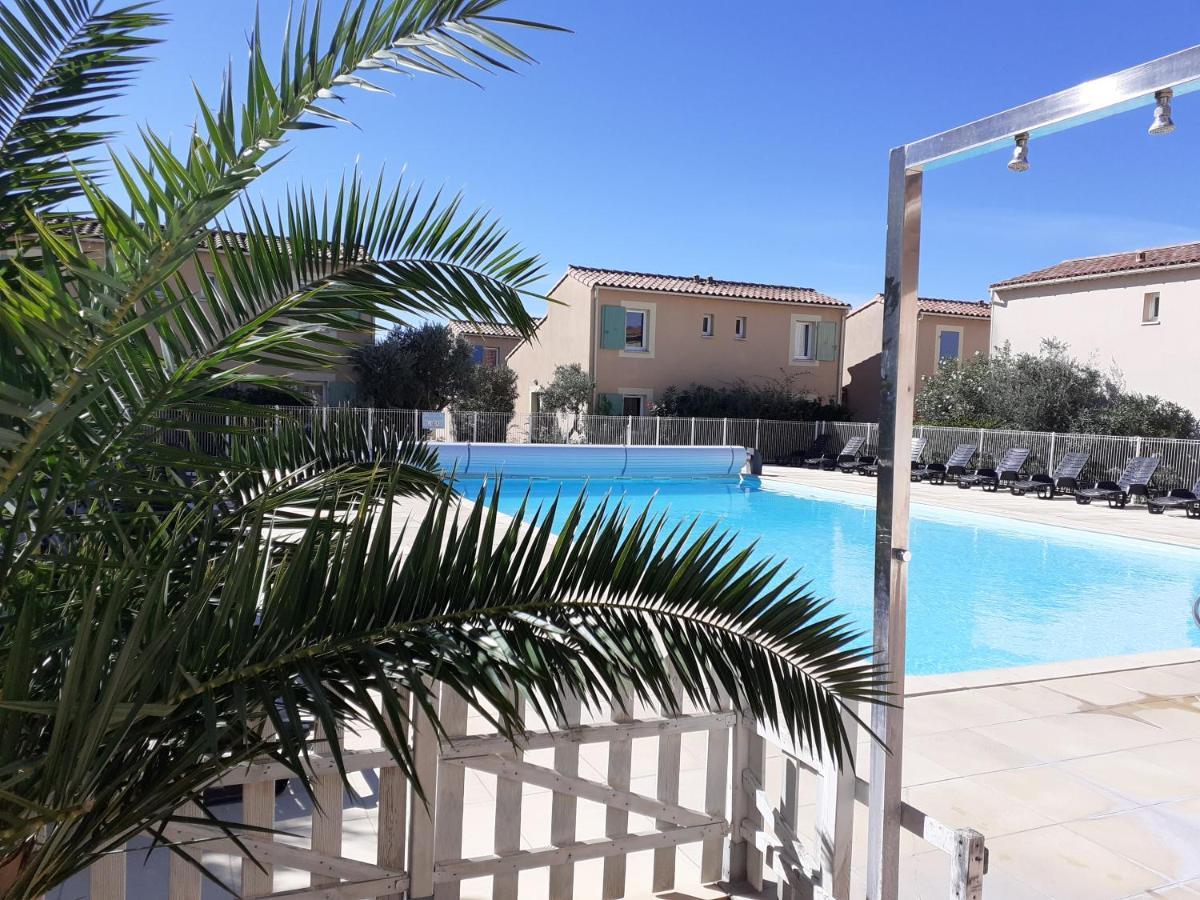 Sous Le Soleil Des Alpilles Apartment Mouries Exterior foto