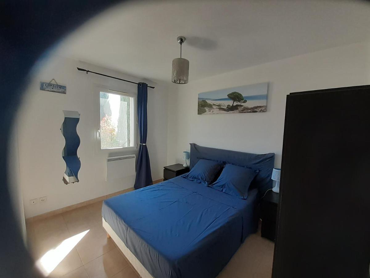 Sous Le Soleil Des Alpilles Apartment Mouries Exterior foto