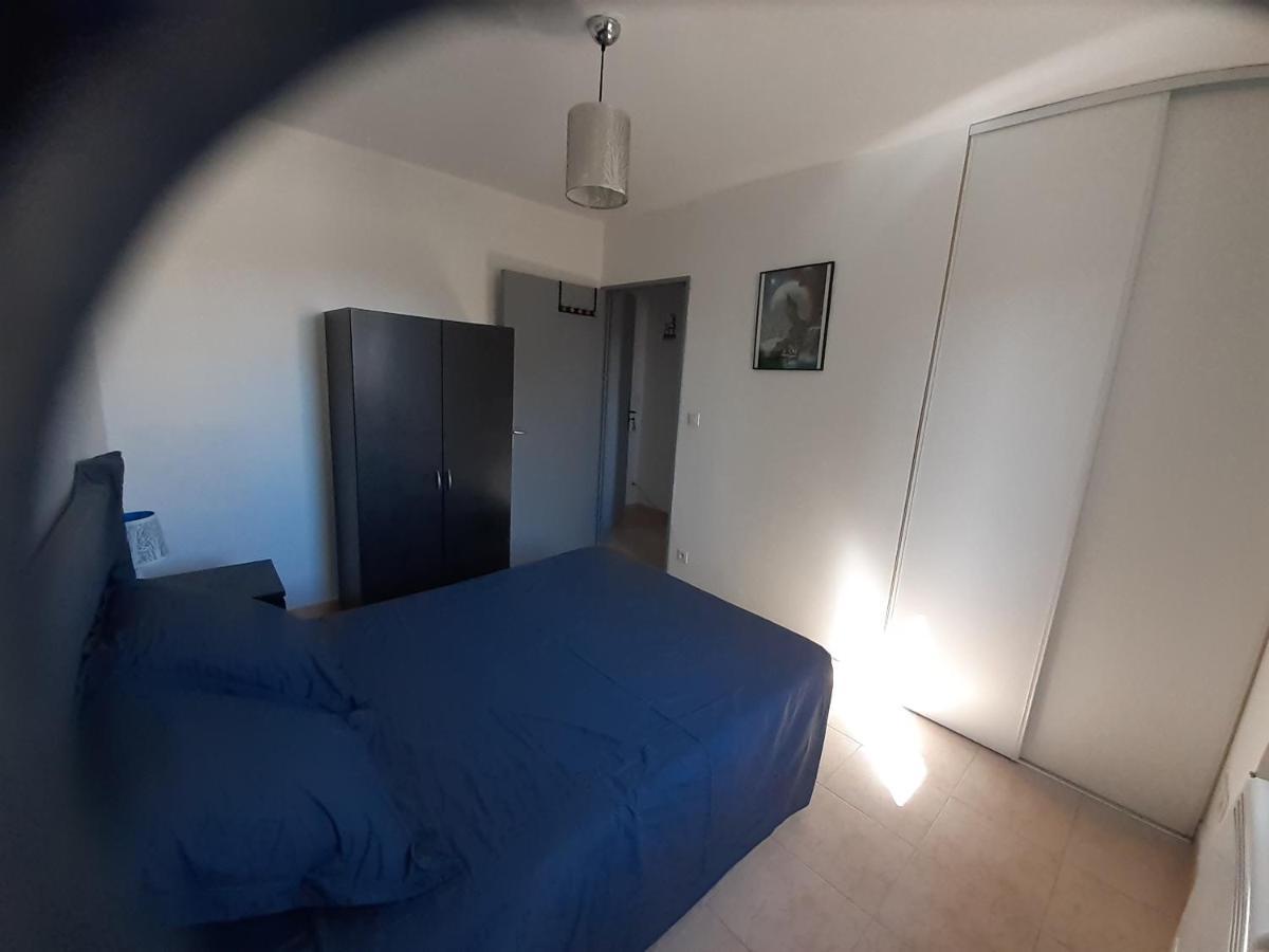Sous Le Soleil Des Alpilles Apartment Mouries Exterior foto