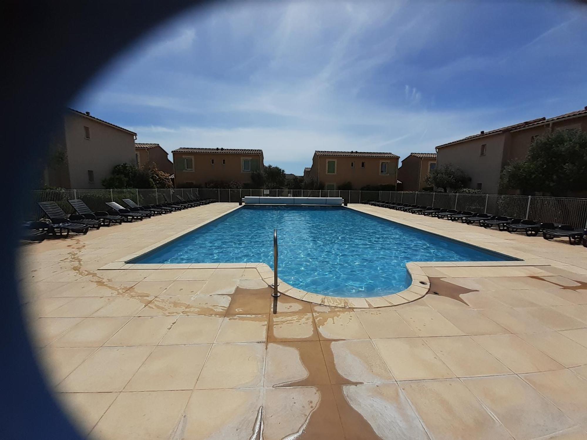 Sous Le Soleil Des Alpilles Apartment Mouries Exterior foto